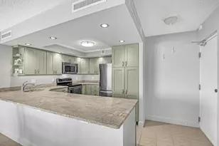 2800 N Ocean Dr, Singer Island, FL 33404 - Photo 7