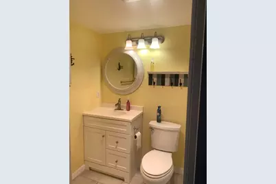 376 Windsor Q, West Palm Beach, FL 33417 - Photo 17