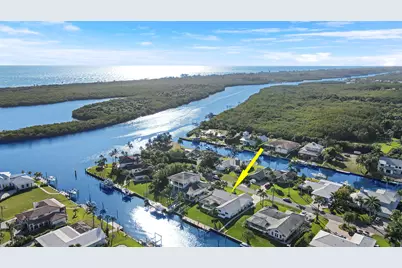 8579 SE Sabal Street, Hobe Sound, FL 33455 - Photo 1