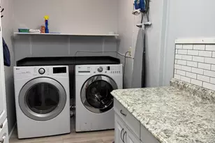 501 SE 13th Ct, Pompano Beach, FL 33060 - Photo 21