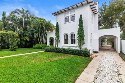 306 Marlborough Place, West Palm Beach, FL 33405 - Photo 3