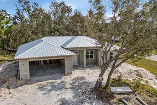 19536 Kenilworth Blvd, Port Charlotte, FL 33954 - Photo 9