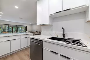 21864 Arriba Real Unit #3 E, Boca Raton, FL 33433 - Photo 11