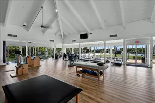 11863 Wimbledon Cir, Wellington, FL 33414 - Photo 45