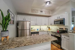 536 7th Square Unit, Vero Beach, FL 32962 - Photo 13
