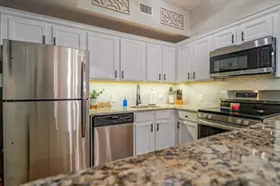 536 7th Square Unit, Vero Beach, FL 32962 - Photo 15