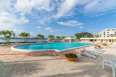 150 Bradley Place, Unit #101, Palm Beach, FL 33480 - Photo 35