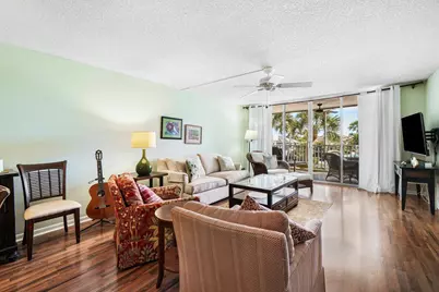 931 Gardenia Drive, Unit #367, Delray Beach, FL 33483 - Photo 5