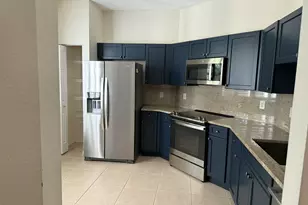 560 SW Indian Key Dr S, Saint Lucie West, FL 34986 - Photo 11