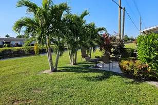 2677 Dudley Dr W, West Palm Beach, FL 33415 - Photo 39