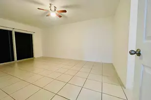 1101 Crystal Lake Dr, Deerfield Beach, FL 33064 - Photo 7