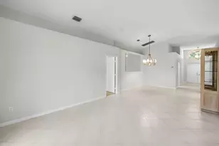 7569 Las Cruces Ct, Boynton Beach, FL 33437 - Photo 7