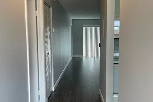 105 Lake Helen Dr, West Palm Beach, FL 33411 - Photo 3