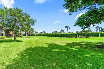 9 Stratford Drive, Unit #D, Boynton Beach, FL 33436 - Photo 33