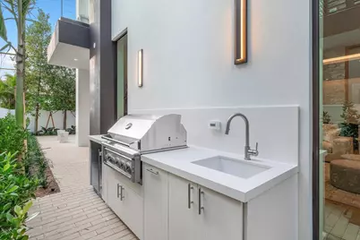 508 NE 7th Avenue, Delray Beach, FL 33483 - Photo 27