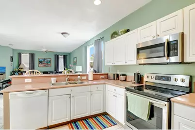 4940 Pelican Manor, Coconut Creek, FL 33073 - Photo 7