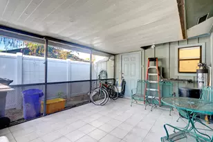 1073 Goldenrod Rd, Wellington, FL 33414 - Photo 7