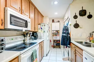 1073 Goldenrod Rd, Wellington, FL 33414 - Photo 9