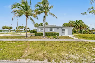 652 Bayberry Drive, Lake Park, FL 33403 - Photo 43