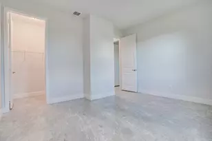 388 SW Vista Lake Dr, Port Saint Lucie, FL 34953 - Photo 21