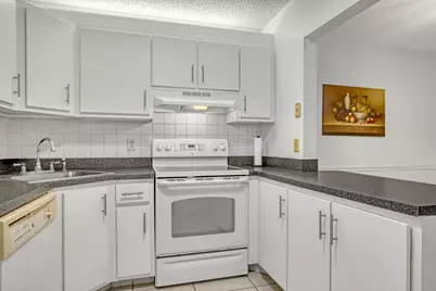 436 Pine Glen Lane, Unit #C-2, Greenacres, FL 33463 - Photo 11