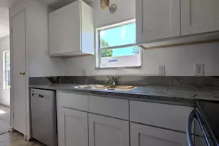 8 Del Sol, Port Saint Lucie, FL 34952 - Photo 9