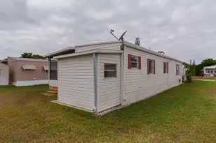 8 Del Sol, Port Saint Lucie, FL 34952 - Photo 37