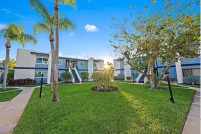 1561 NE 12th Terrace, Unit #C-14, Jensen Beach, FL 34957 - Photo 3