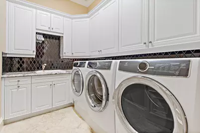 1801 Thatch Palm Drive, Boca Raton, FL 33432 - Photo 37