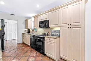 19 Glens Dr W, Boynton Beach, FL 33436 - Photo 19