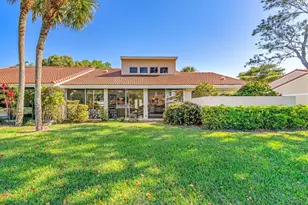 19 Glens Dr W, Boynton Beach, FL 33436 - Photo 35