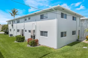 2753 NE 28th St, Lighthouse Point, FL 33064 - Photo 11