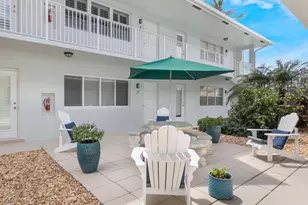 2753 NE 28th St, Lighthouse Point, FL 33064 - Photo 9