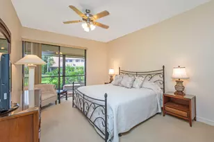 135 Old Meadow Way, Palm Beach Gardens, FL 33418 - Photo 11