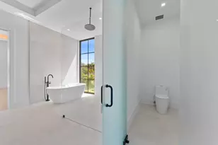 880 NE 3rd Ave, Boca Raton, FL 33432 - Photo 49