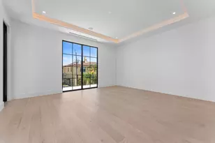 880 NE 3rd Ave, Boca Raton, FL 33432 - Photo 45