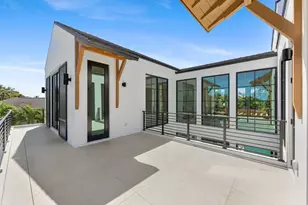 880 NE 3rd Ave, Boca Raton, FL 33432 - Photo 59