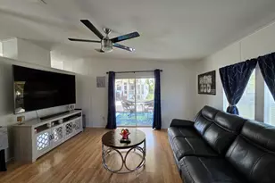 6469 Cypress Ln, Lantana, FL 33462 - Photo 15