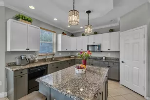 9895 Shepard Pl, Wellington, FL 33414 - Photo 17