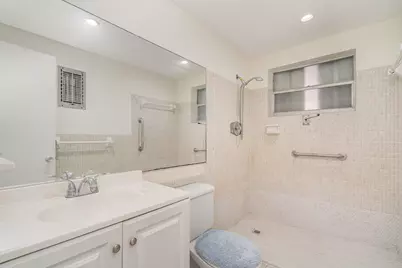 1330 NW 43rd Avenue, Unit #202, Lauderhill, FL 33313 - Photo 7