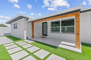 12994 SE Papaya St, Hobe Sound, FL 33455 - Photo 3