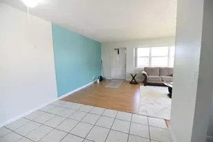 174 Windsor H, West Palm Beach, FL 33417 - Photo 5