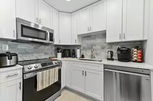 279 Normandy Unit, Delray Beach, FL 33484 - Photo 11