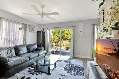 87 Pheasant Run Boulevard, West Palm Beach, FL 33415 - Photo 13