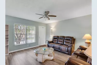 10 Vista Palm Lane, Unit #206, Vero Beach, FL 32962 - Photo 3