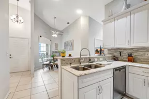 8398 Logia Cir, Boynton Beach, FL 33472 - Photo 17