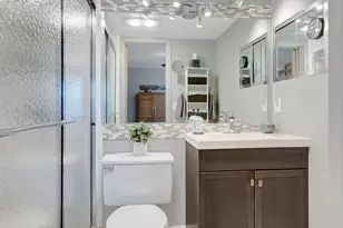 2051 Cambridge C, Deerfield Beach, FL 33442 - Photo 13