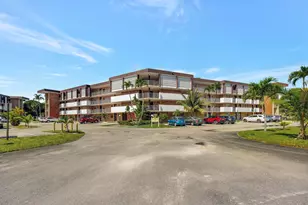 2951 NW 46th Ave, Lauderdale Lakes, FL 33313 - Photo 25