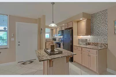 109 Paradise Harbour Boulevard, Unit #508, North Palm Beach, FL 33408 - Photo 11