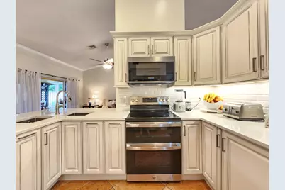 13053 Meadowbreeze Drive, Wellington, FL 33414 - Photo 25